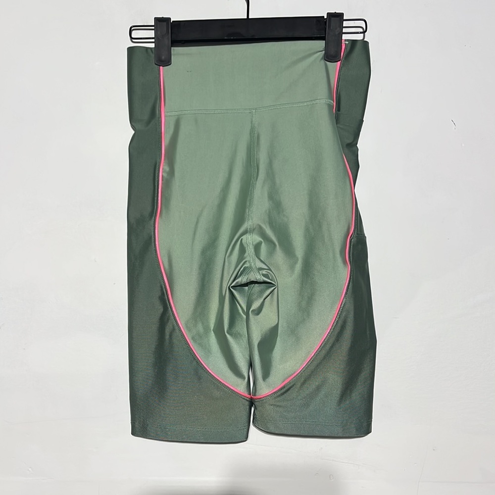 Nike Air Jordan Essential Bike Shorts Green Pink Size Small - Picture 6 of 9